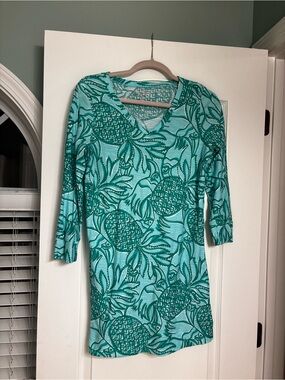 Lilly Pulitzer Turquoise Pineapple Print V-Neck Tunic